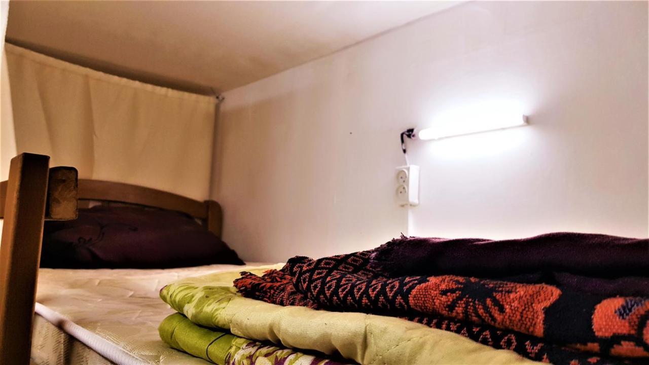 Backpackers Hostel Tbilisi Exteriör bild