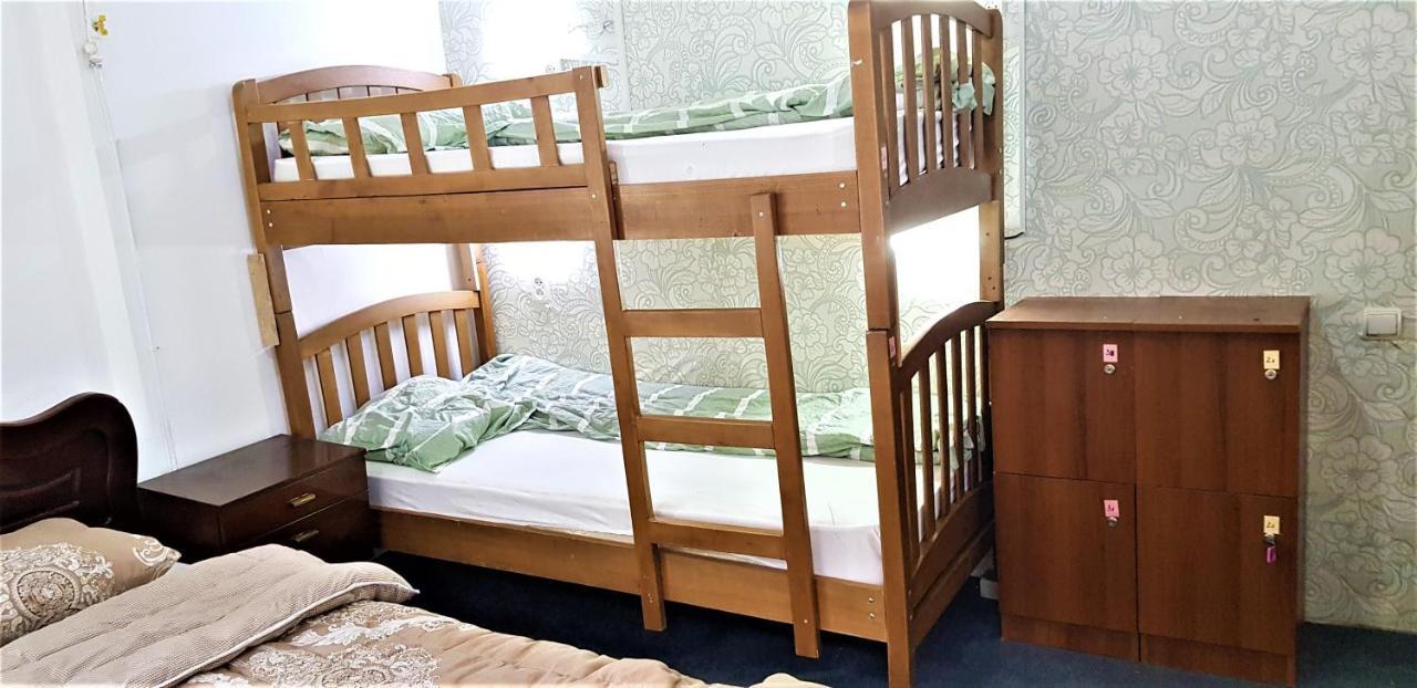 Backpackers Hostel Tbilisi Exteriör bild