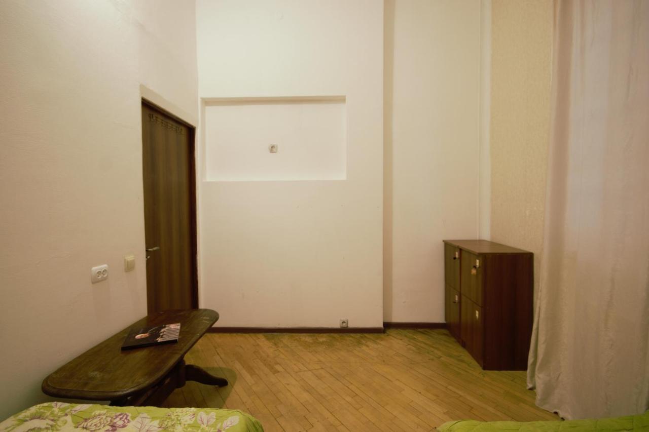 Backpackers Hostel Tbilisi Exteriör bild
